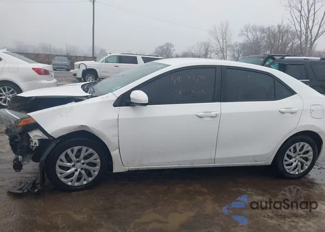 2019 Toyota Corolla Le z USA, uszkodzony, nr VIN 5YFBURHE4KP939548